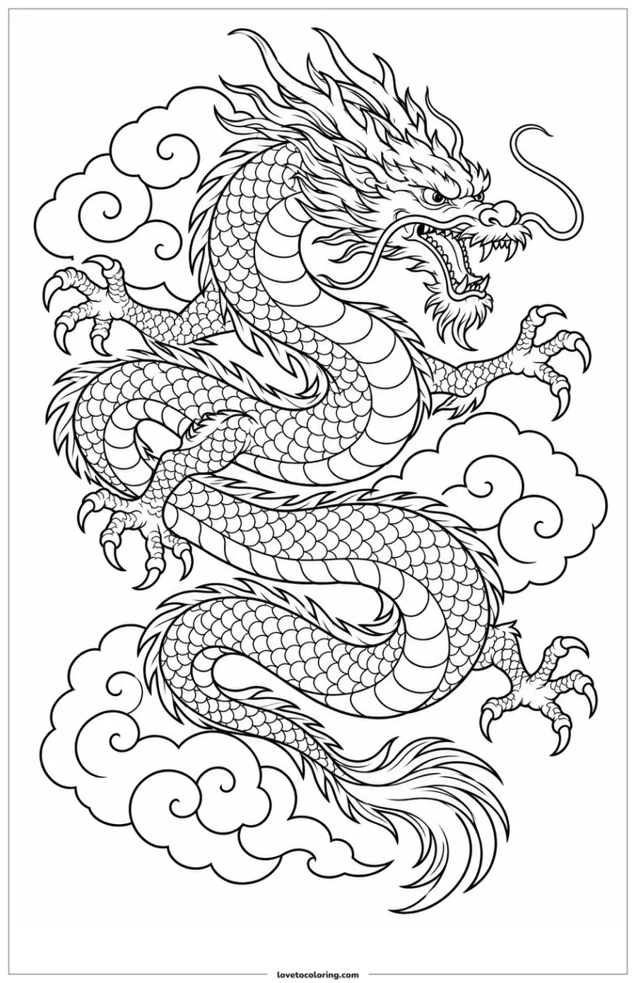 Dragón serpentino enroscado con cuatro patas con garras, cuernos y melena entre nubes curvas.